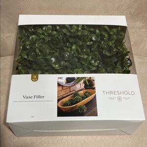 NIB Target Threshold Vase Filler